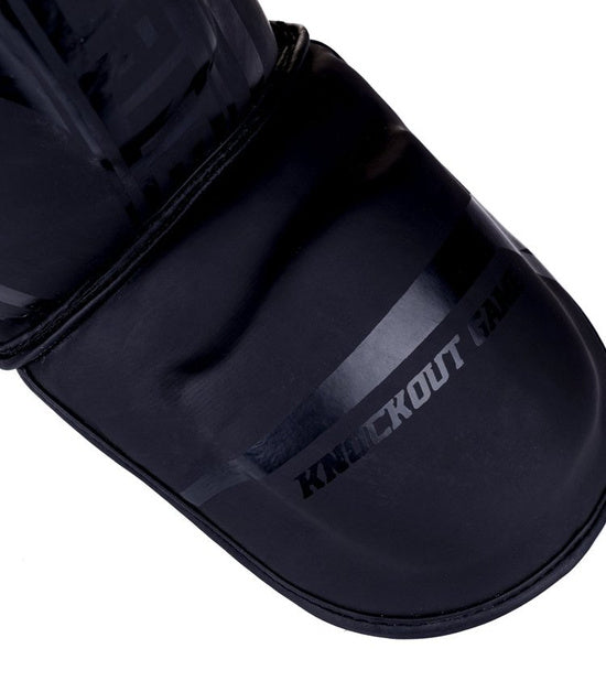 Schienbeinschoner Stripe Black
